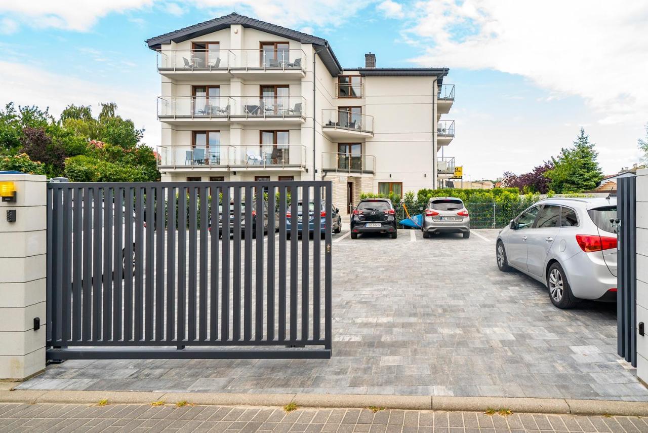 Apartamenty I Pokoje Goscinne Relax Jastarnia Exterior foto